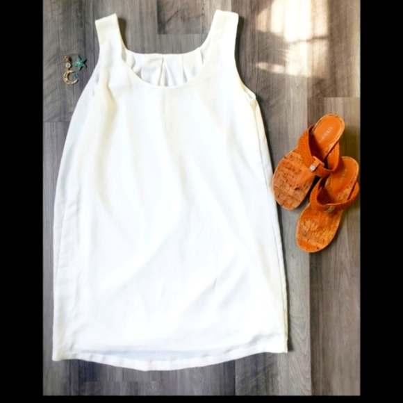 Ya Los Angeles White Pull Over Slip Dress - Picture 2 of 4